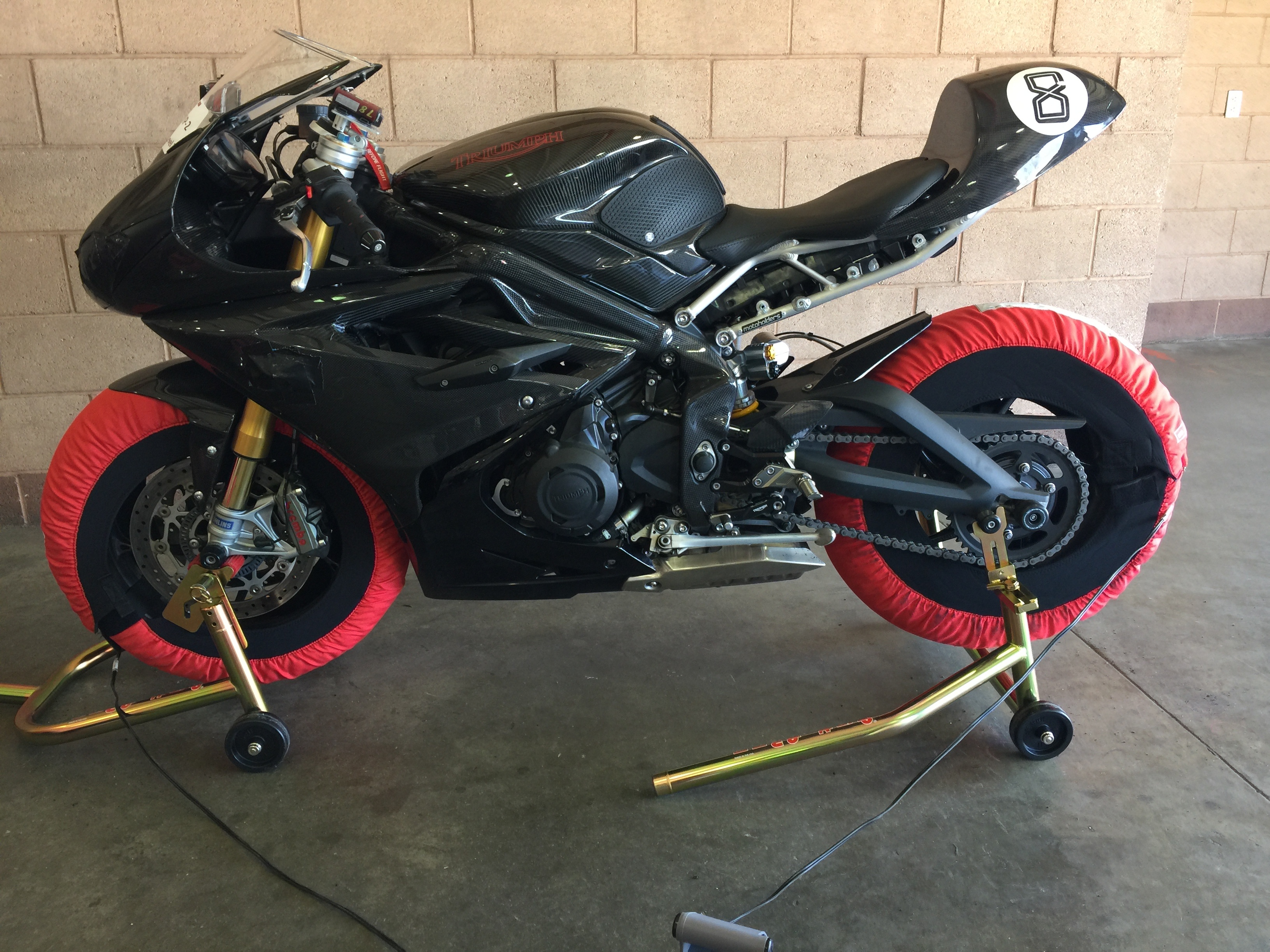 Triumph 675R Cafe Racer photo 84